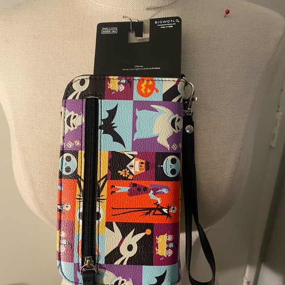 Hot Topic Nightmare Before Christmas Wallet - Picture 3 of 4